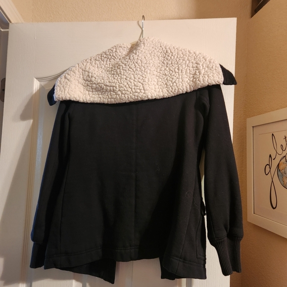 Jacket - Picture 3 of 3